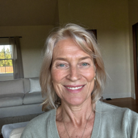 Linda R.